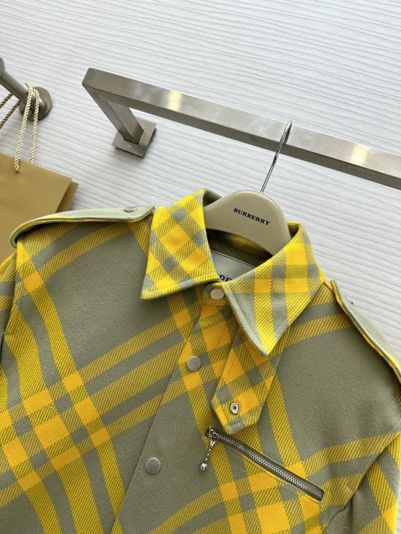 Burberry Outwear